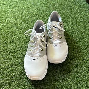 Women’s Nike golf shoes